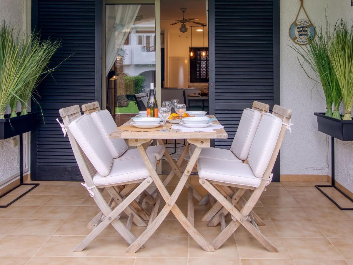 Apartment Nueva Playa-1 By Interhome Les Deveses Экстерьер фото